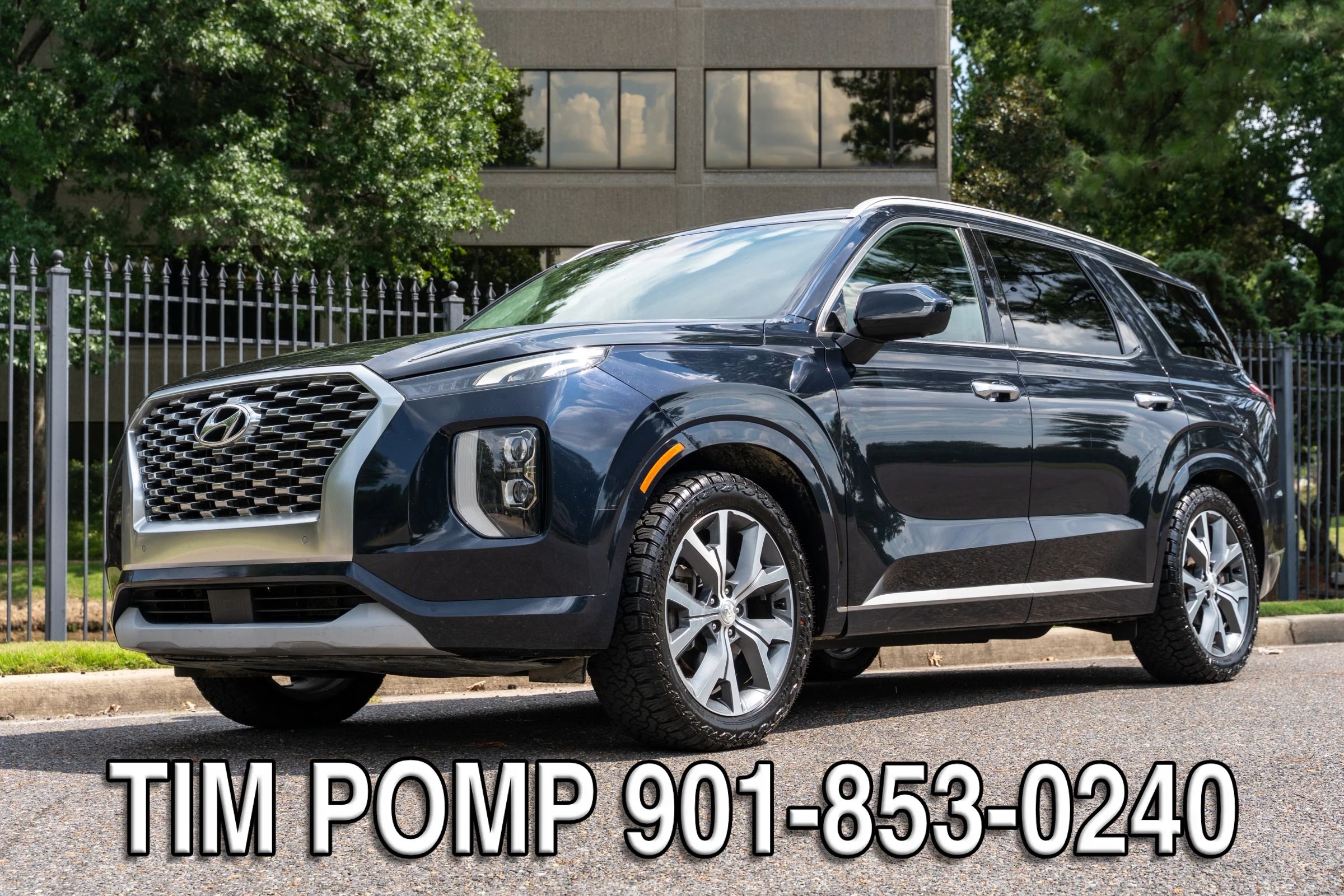 Used 2021 Hyundai Palisade Limited FWD image 1