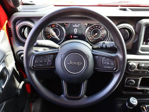 Used 2022 Jeep Wrangler Unlimited Sport image 19