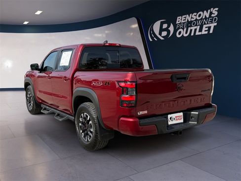 Used 2024 Nissan Frontier PRO-4X w/ Pro Convenience Package image 3