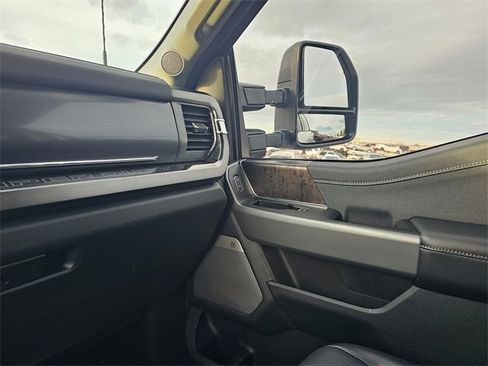 Used 2024 Ford F250 Lariat image 26