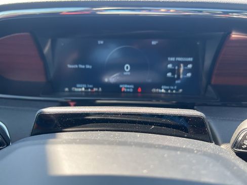 Used 2024 Lincoln Navigator L Reserve image 11