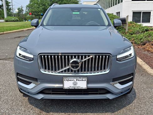 Used 2023 Volvo XC90 B6 Ultimate w/ Protection Package Premier AWD/4WD image 2
