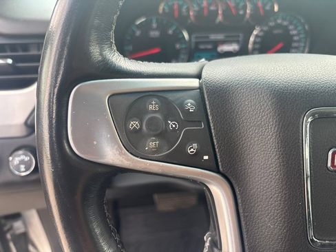Used 2020 GMC Yukon SLT w/ Open Road Package AWD/4WD image 13