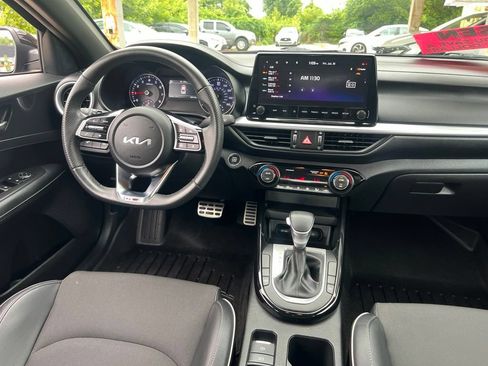 Certified 2023 Kia Forte GT-Line w/ GT-Line Technology Package FWD image 15
