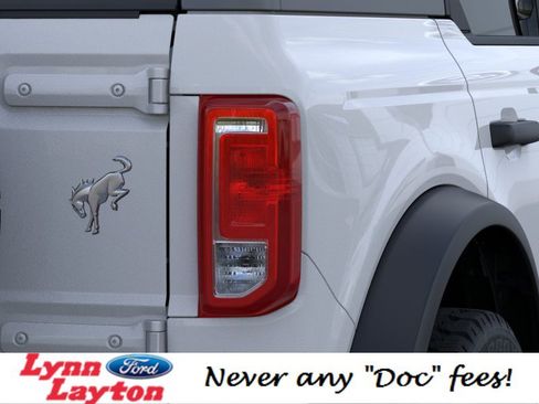 New 2025 Ford Bronco Big Bend w/ Black Diamond Package image 23