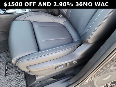 New 2026 Subaru Ascent Limited image 15