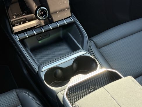 New 2026 GMC Terrain Elevation w/ Elevation Premium Package FWD image 15