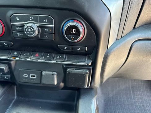 Used 2020 Chevrolet Silverado 1500 RST w/ Rally Edition AWD/4WD image 15