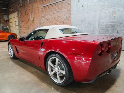 Used 2008 Chevrolet Corvette Coupe RWD image 16