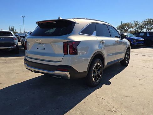 New 2026 Kia Sorento S AWD/4WD image 8