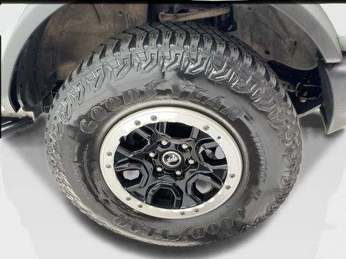 Used 2022 Ford Bronco Big Bend w/ Sasquatch Package AWD/4WD image 13