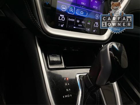 Used 2022 Subaru Outback Premium image 32