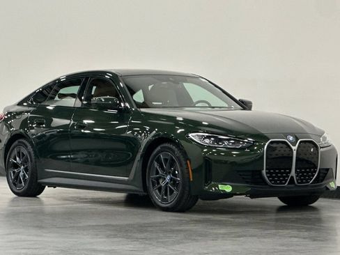 Used 2023 BMW i4 eDrive35 w/ Premium Package RWD image 2
