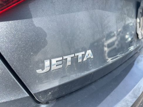 Used 2021 Volkswagen Jetta S image 11