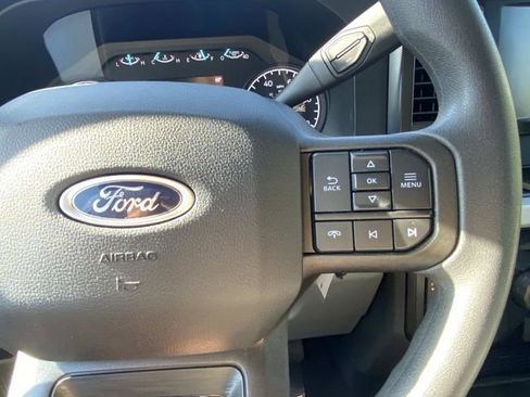Used 2025 Ford F250 XLT image 33