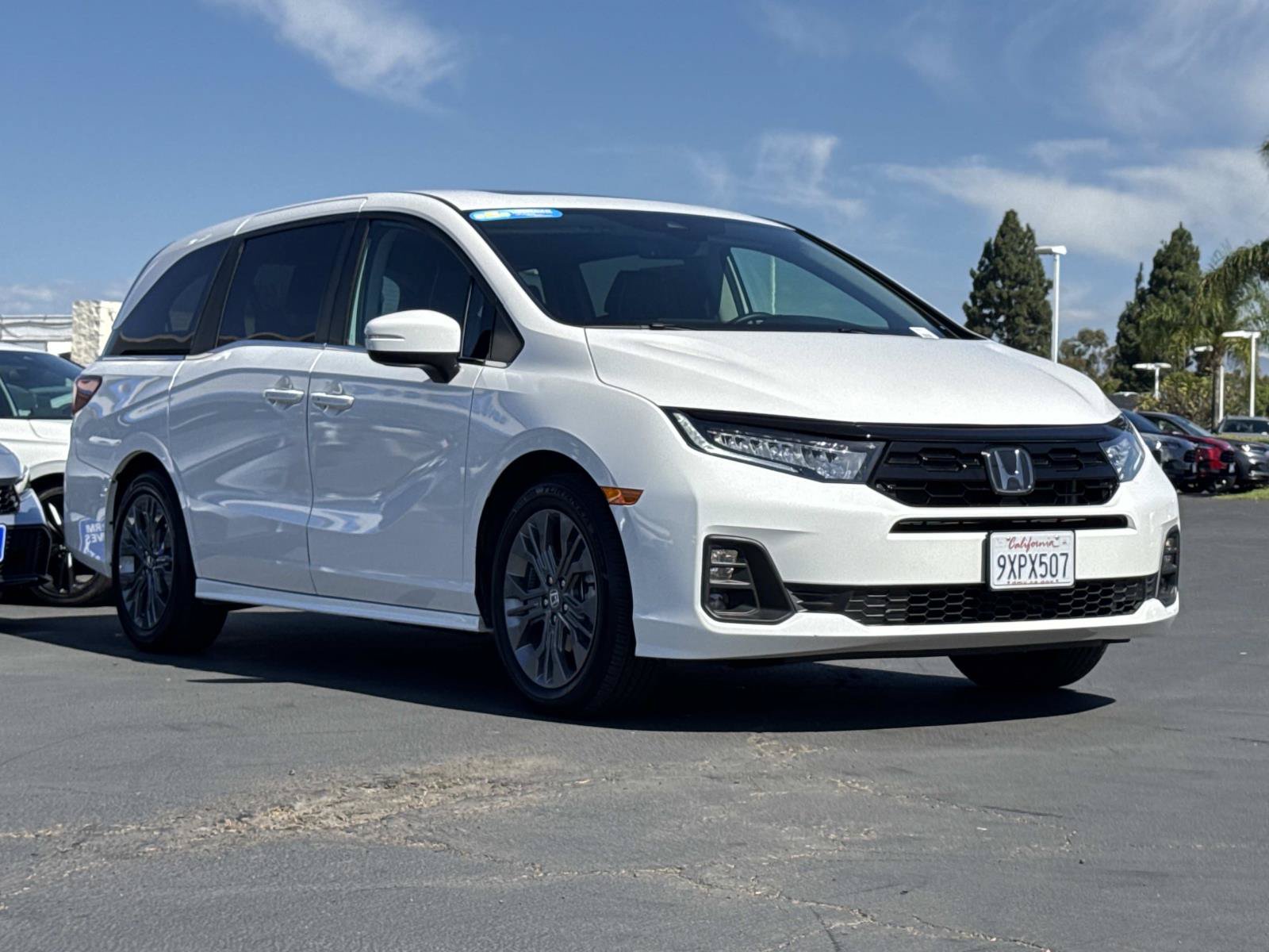 Used 2026 Honda Odyssey Touring image 7