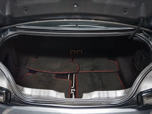 Used 2018 Chevrolet Camaro ZL1 image 38