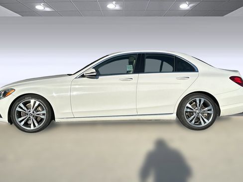 Used 2018 Mercedes-Benz C 300 Sedan image 2