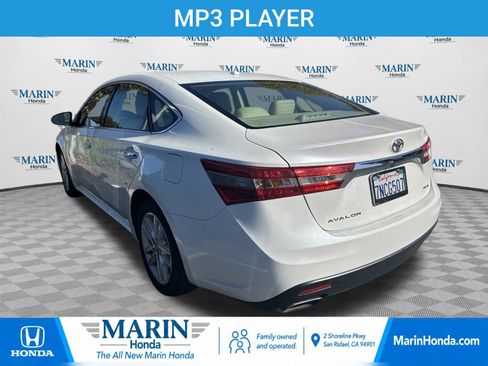 Used 2015 Toyota Avalon XLE FWD image 4