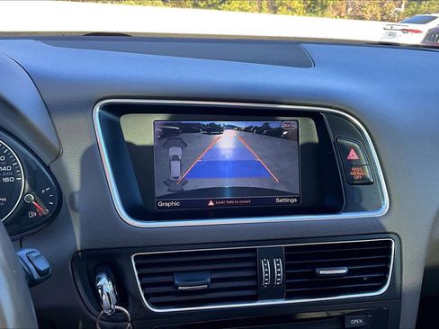 Used 2013 Audi Q5 2.0T Premium Plus image 24