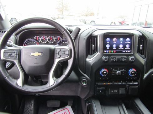 Used 2022 Chevrolet Silverado 1500 LTZ w/ LTZ Premium Package image 5