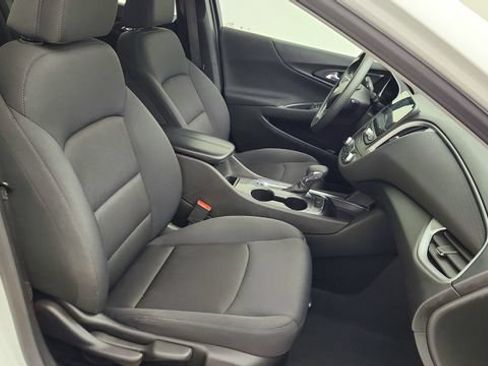 Used 2023 Chevrolet Malibu LT FWD image 22