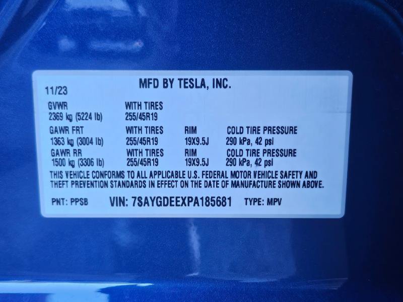 Used 2023 Tesla Model Y Long Range AWD/4WD image 37