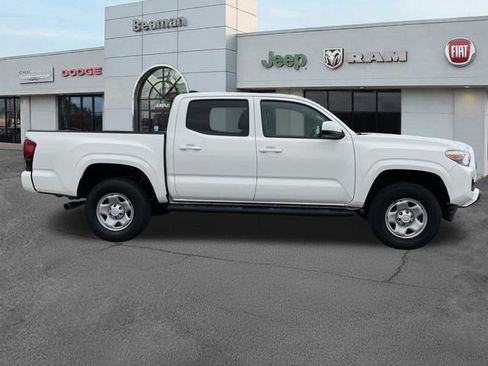 Used 2023 Toyota Tacoma SR AWD/4WD image 8