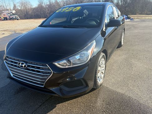 Used 2019 Hyundai Accent SE image 7
