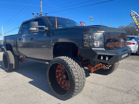 Used 2013 Chevrolet Silverado 1500 LT w/ All-Star Edition AWD/4WD image 3