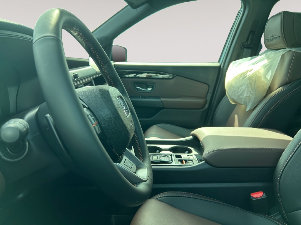 New 2026 Honda Pilot TrailSport image 15