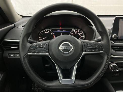 Used 2020 Nissan Altima 2.5 S FWD image 31