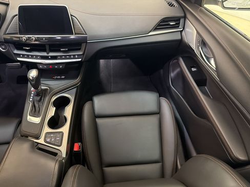 Used 2022 Cadillac CT4 Sport AWD/4WD image 28