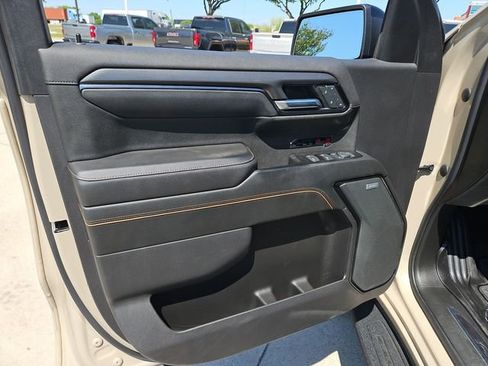 Used 2022 GMC Sierra 1500 AT4 w/ Technology Package image 22