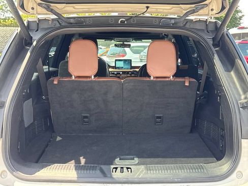 Used 2022 Lincoln Aviator Reserve w/ Elements Package Plus RWD image 13