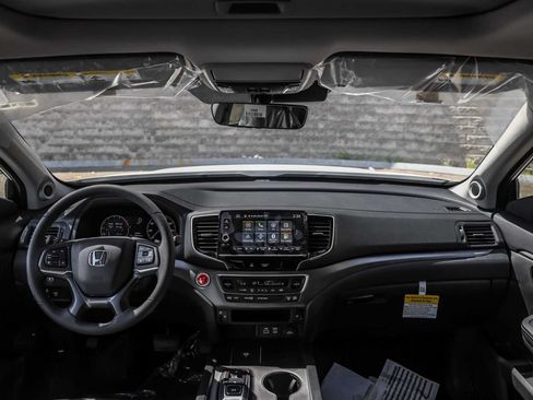 New 2026 Honda Ridgeline RTL image 11
