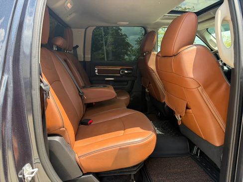 Used 2016 RAM 1500 Laramie Longhorn w/ Convenience Group AWD/4WD image 47