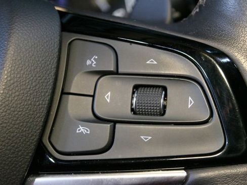 Used 2023 Buick Enclave Avenir w/ Avenir Technology Package AWD/4WD image 26