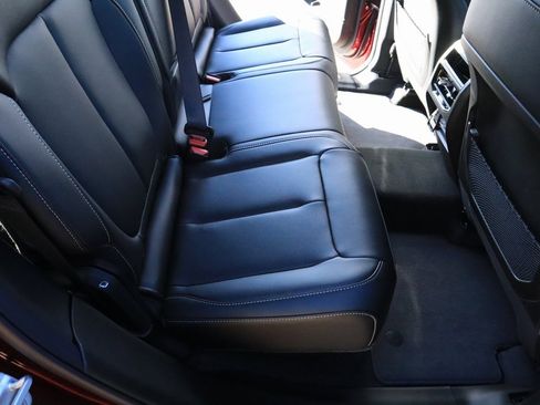 New 2025 Jeep Grand Cherokee Limited image 14