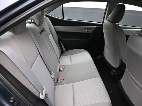 Used 2016 Toyota Corolla LE image 23