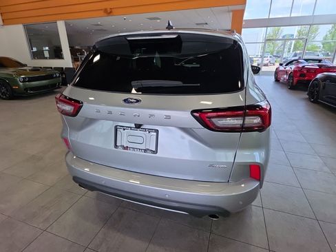 Used 2023 Ford Escape ST-Line w/ Tech Pack #1 AWD/4WD image 10