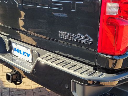 New 2026 Chevrolet Silverado 3500 High Country w/ Technology Package image 4