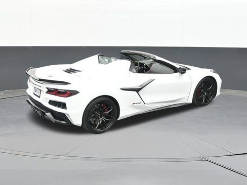 Used 2024 Chevrolet Corvette Z06 RWD image 56