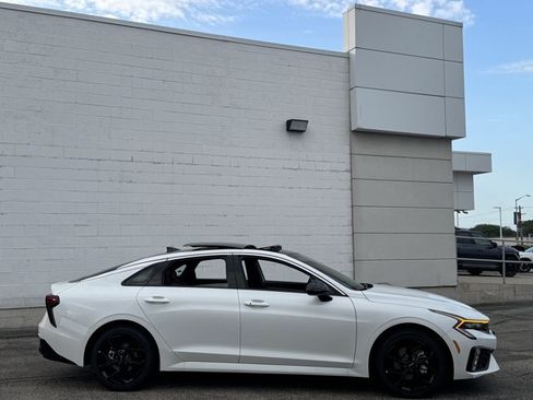 New 2026 Kia K5 GT-Line w/ GT-Line Premium Package AWD/4WD image 16