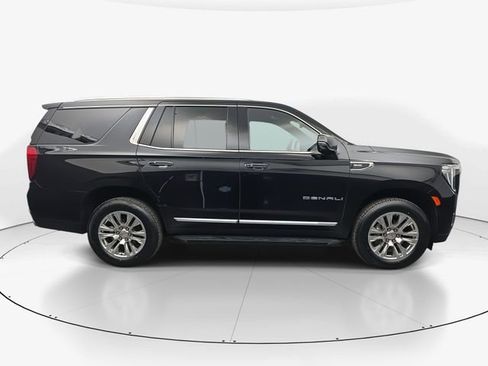 Used 2024 GMC Yukon Denali image 11