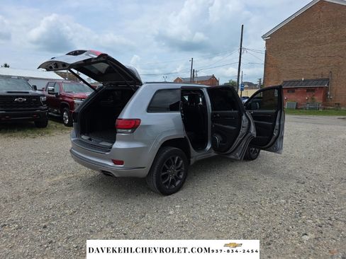 Used 2021 Jeep Grand Cherokee High Altitude AWD/4WD image 38