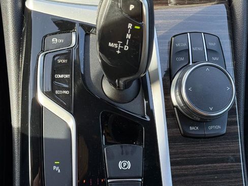 Used 2019 BMW 540i image 15