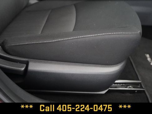 Used 2025 Nissan Sentra SV FWD image 20