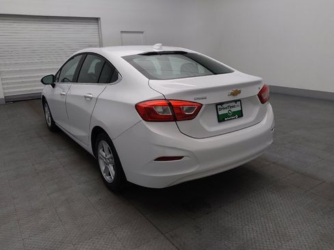 Used 2018 Chevrolet Cruze LT FWD image 5