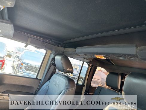 Used 2018 Jeep Wrangler Unlimited Sport image 16